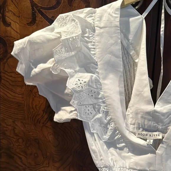 Moon River White Ruffled Maxi Dress-Never worn - Picture 3 of 5